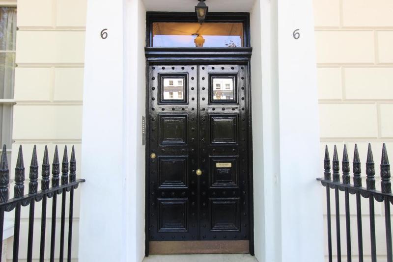 Stay In Serviced Apartments Queensway Лондон Екстериор снимка