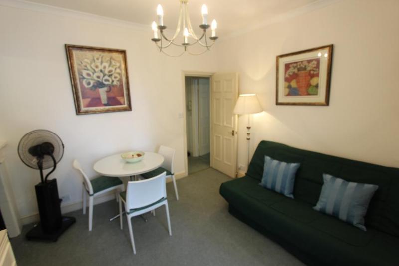 Stay In Serviced Apartments Queensway Лондон Екстериор снимка