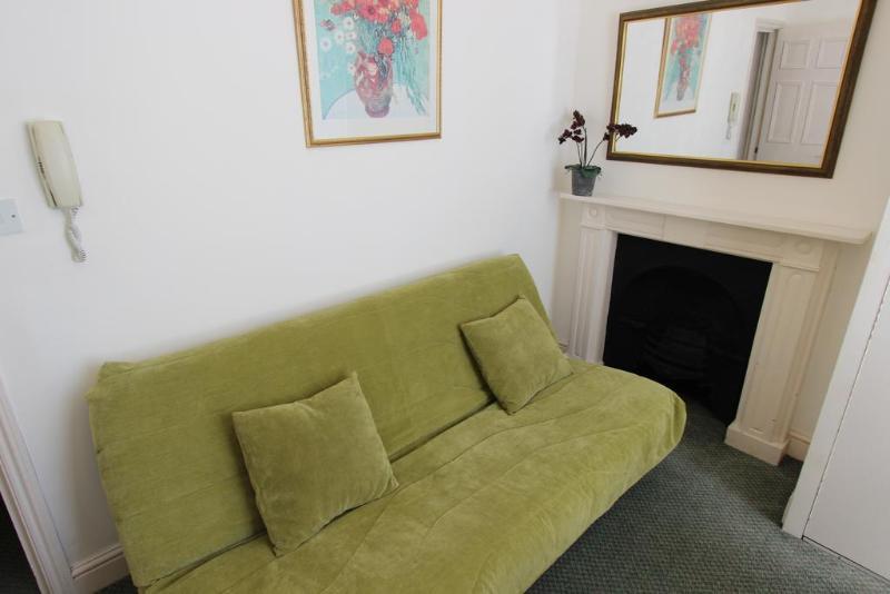 Stay In Serviced Apartments Queensway Лондон Екстериор снимка